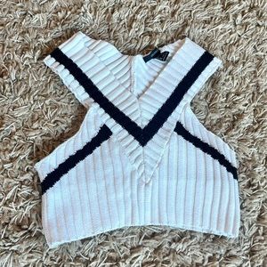 White & black crop sweater top